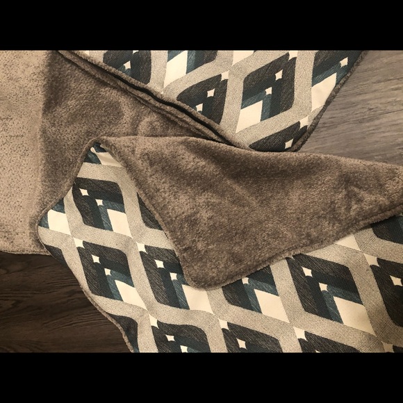 6 brand new pillow covers - Picture 5 of 6